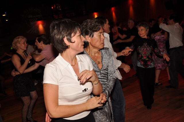 min 2009 11 29 station danse 166